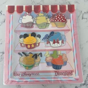 Brand new - Disney Pins - 7 pieces